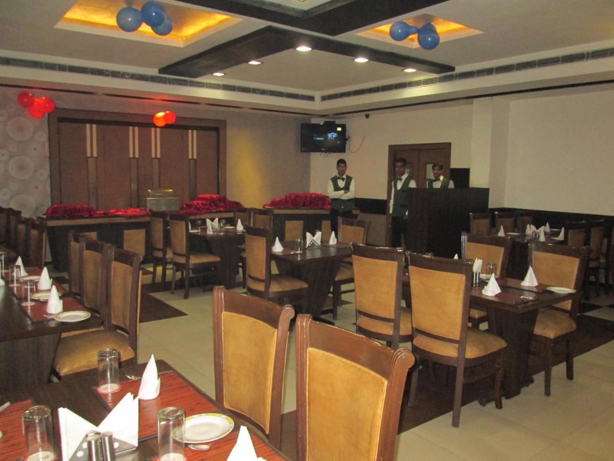 Mg Regency Hotel Baddi Екстериор снимка