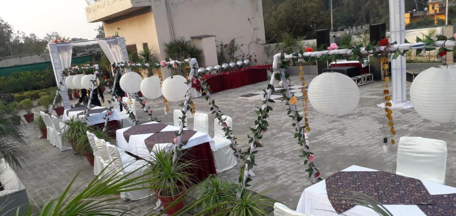 Mg Regency Hotel Baddi Екстериор снимка