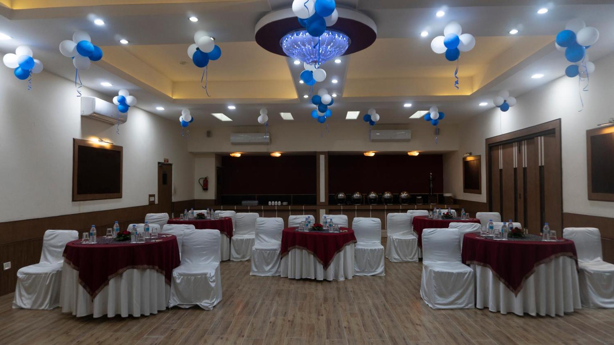 Mg Regency Hotel Baddi Екстериор снимка