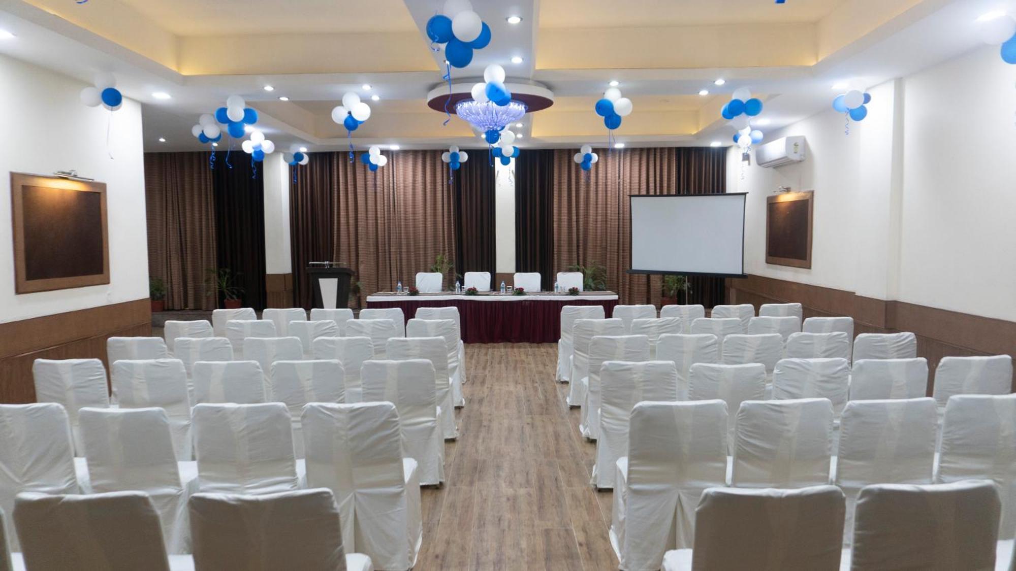 Mg Regency Hotel Baddi Екстериор снимка
