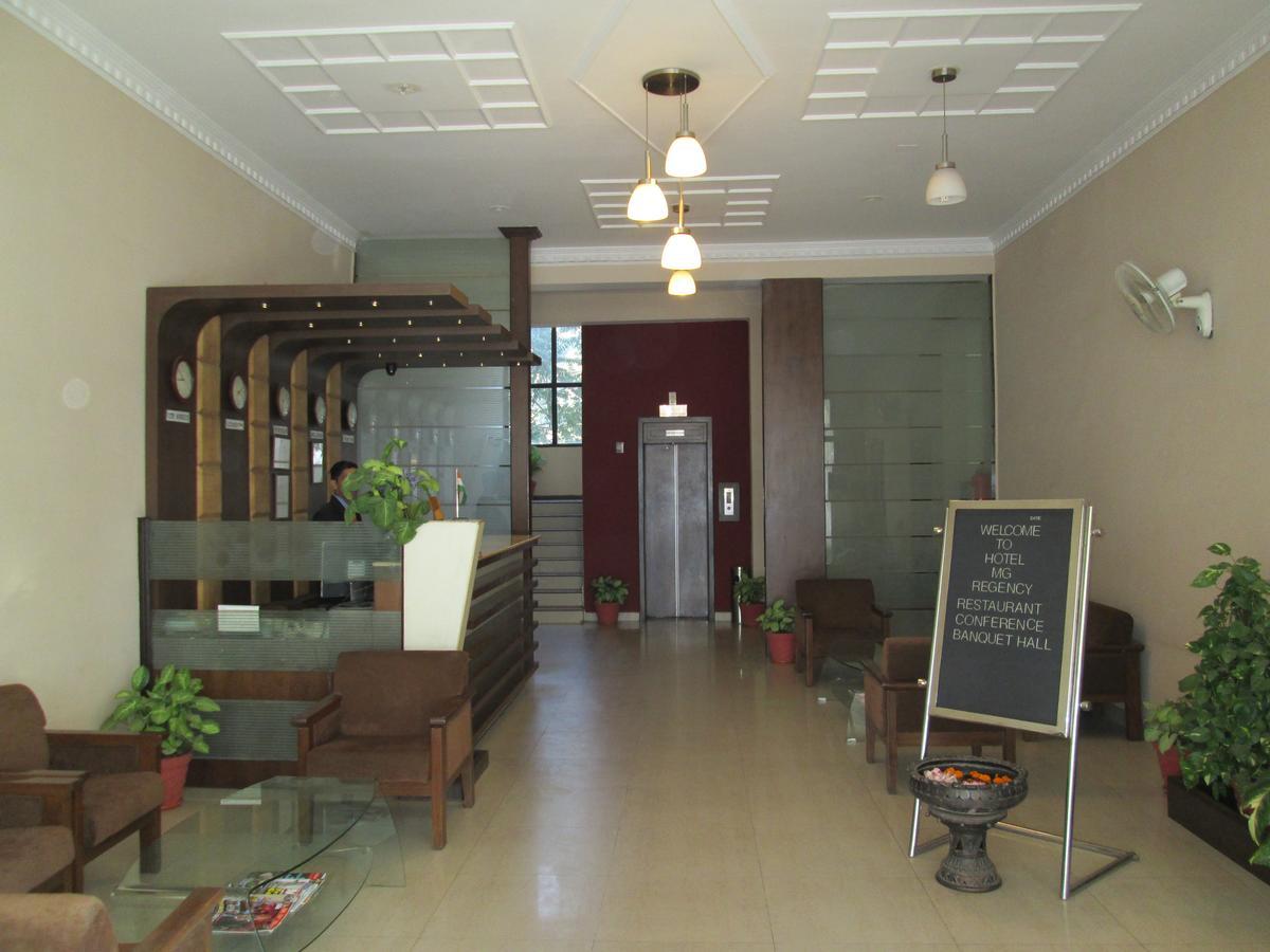 Mg Regency Hotel Baddi Екстериор снимка